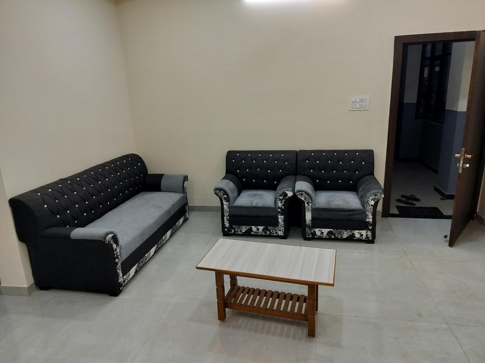 Shiv Shakti Homestay Ujjain Eksteriør bilde